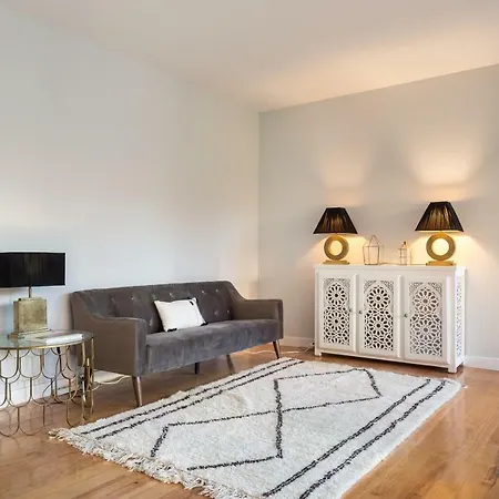 ヴィラ Vila Da Conde Moser